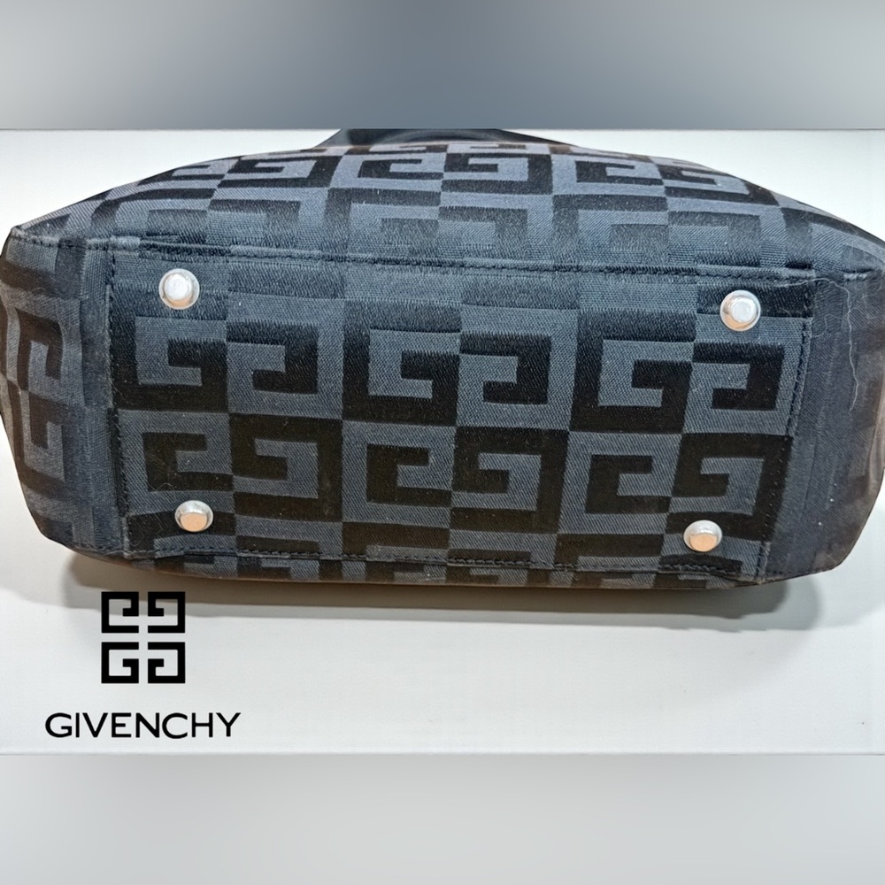 LOW START! Givenchy Maroquinerie 4G Black Tote Bag A BEAUTY 🖤 - Picture 7 of 14